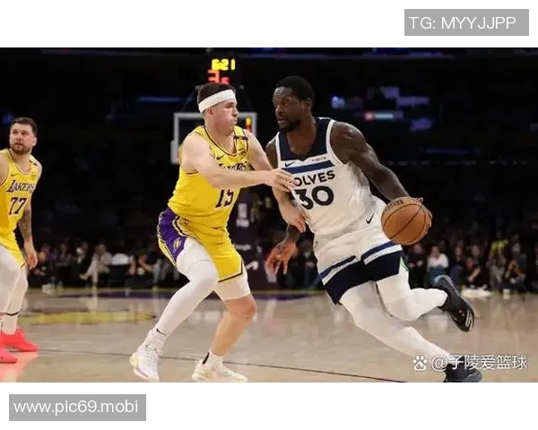 防守+空间都被针对！点名东詹&放空斯玛特 湖人高端局一碰就碎？